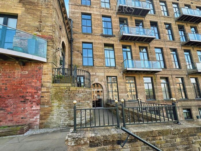 2 Bedroom Apartment To Rent In New Mill, Salts Mill Road, BD17