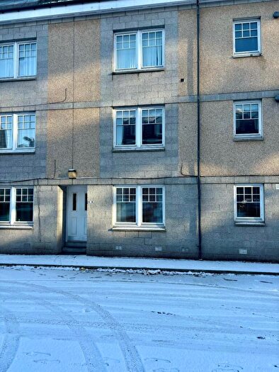 2 Bedroom Flat To Rent In Candlemakers Lane, Loch Street, Aberdeen, AB25