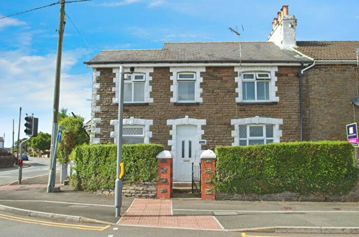 3 Bedroom End Of Terrace House For Sale In Main Road, Tonteg, Pontypridd, CF38