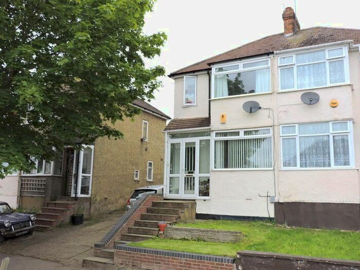 2 Bedroom Semi-Detached House To Rent In Third Avenue, Luton, LU3