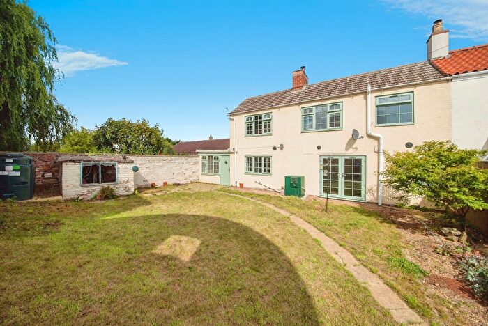 2 Bedroom Semi Detached House For Sale In Mill Lane, Billinghay, Lincoln, LN4