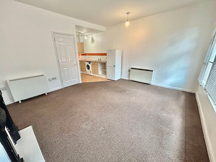1 Bedroom Flat To Rent In Wollaton Street, Nottingham, NG1
