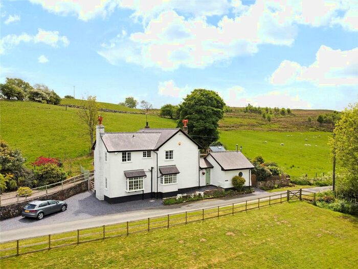 4 Bedroom Detached House For Sale In Nercwys Mountain, Mynydd Du, Mold, Clwyd, CH7