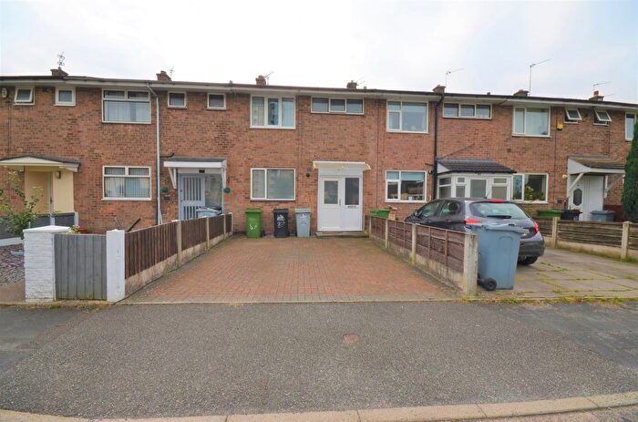 3 Bedroom Terraced House For Sale In Delamere Road, Handforth, SK9