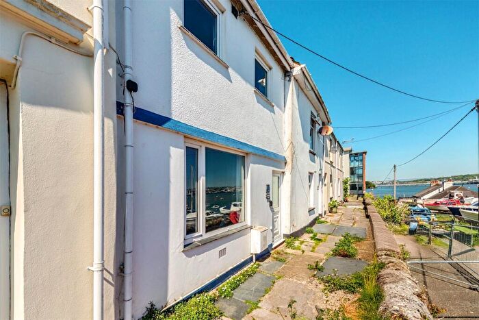 2 Bedroom Terraced House For Sale In King Street, Torpoint, PL11