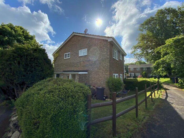 1 Bedroom End Of Terrace House To Rent In Timbertops, Chatham, ME5