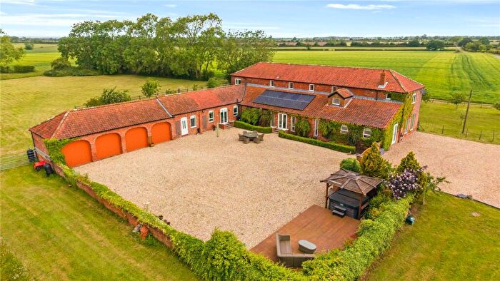 5 Bedroom Barn Conversion For Sale In Moor Road, North Owersby, Lincolnshire, LN8