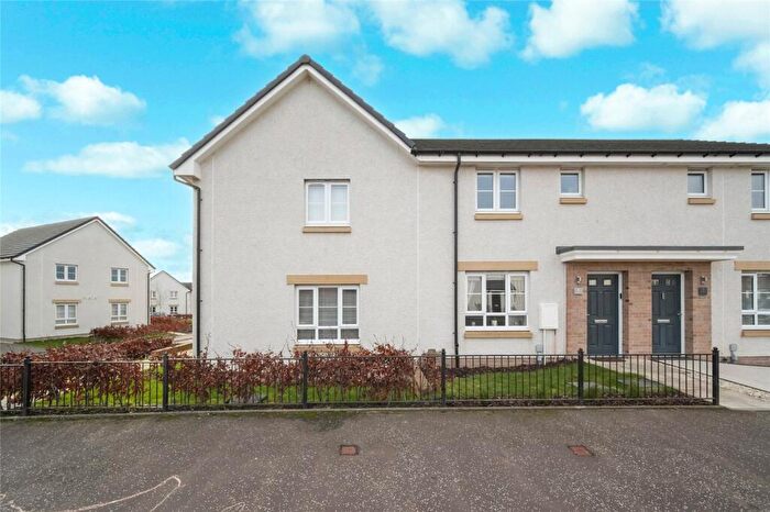 3 Bedroom Terraced House For Sale In Kingslaw Wynd, Kirkcaldy, KY1