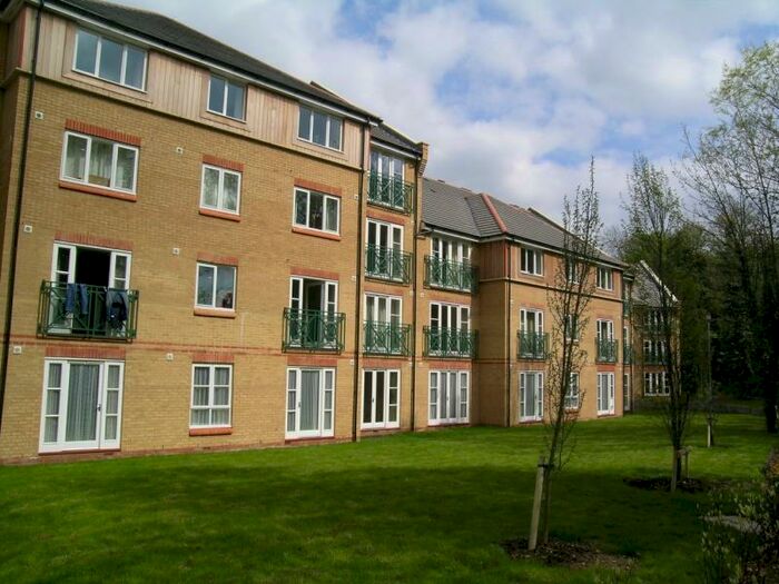 2 Bedroom Apartment To Rent In Guildford, GU1