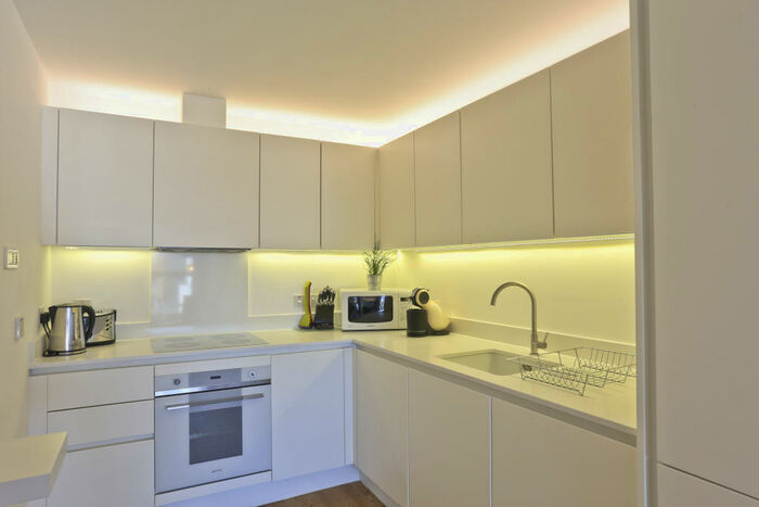 2 Bedroom Flat To Rent In Topham Street, London, EC1R