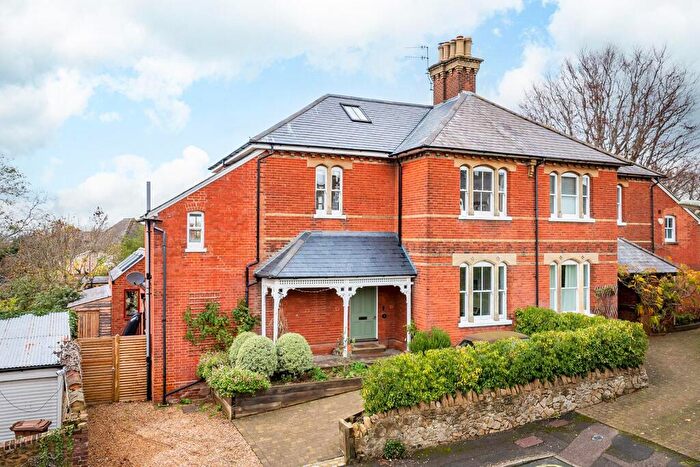 4 Bedroom Semi Detached House For Sale In Churchill Road, Guildford, GU1