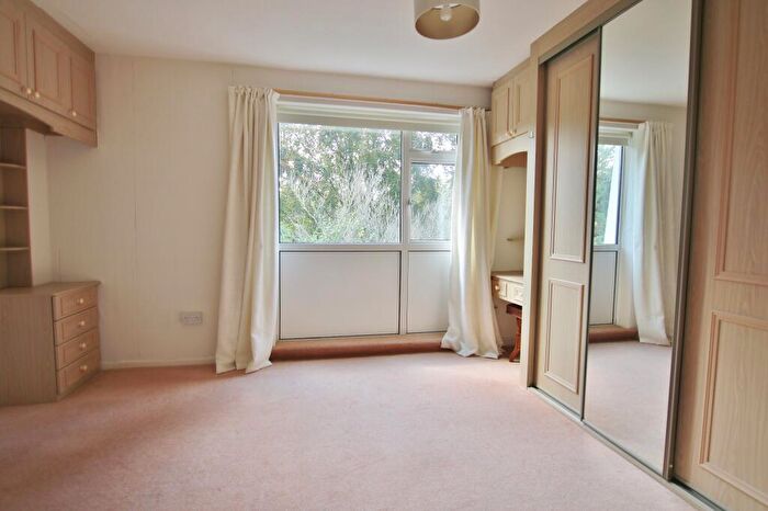 2 Bedroom Apartment To Rent In Cedar Court, Christchurch Road, Winchester, Hampshire, SO23