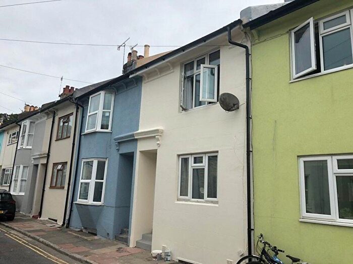 3 Bedroom House To Rent In St Mary Magdalene, Brighton, BN2