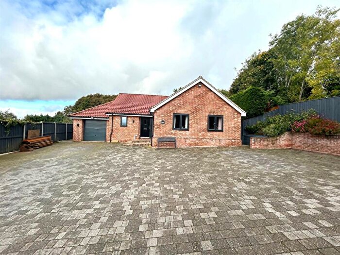 3 Bedroom Detached Bungalow For Sale In Flordon Road, Creeting St. Mary, Ipswich, IP6