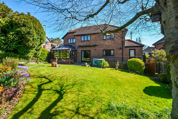 4 Bedroom Detached House For Sale In Bedhampton, Hampshire, PO9