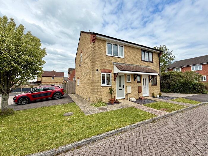 2 Bedroom Semi-detached House For Sale In Moorlands Close, Martock, Somerset, TA12