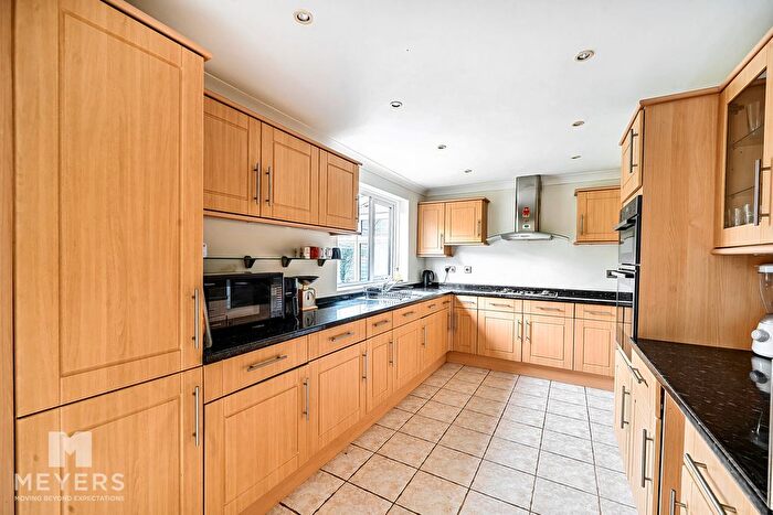 4 Bedroom Detached House For Sale In Sopwith Crescent, Wimborne, BH21