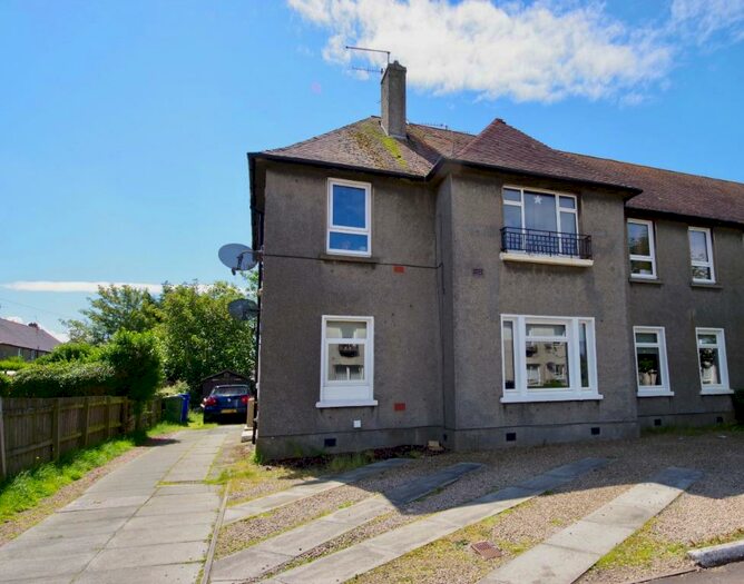 3 Bedroom Flat To Rent In Lochlea Avenue, Troon, South Ayrshire, KA10