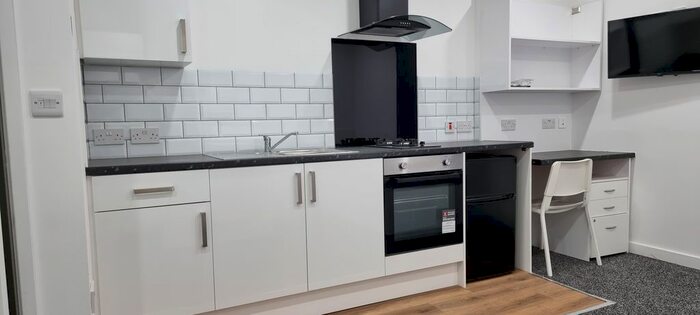 Studio To Rent In London Road, Leicester, LE2