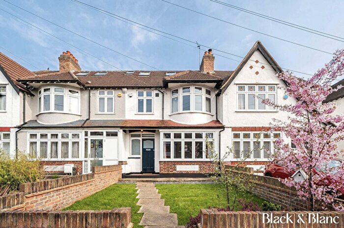 5 Bedroom Terraced House For Sale In Birchwood Avenue, Beckenham, BR3