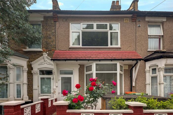 3 Bedroom Terraced House To Rent In Geere Road, London, E15