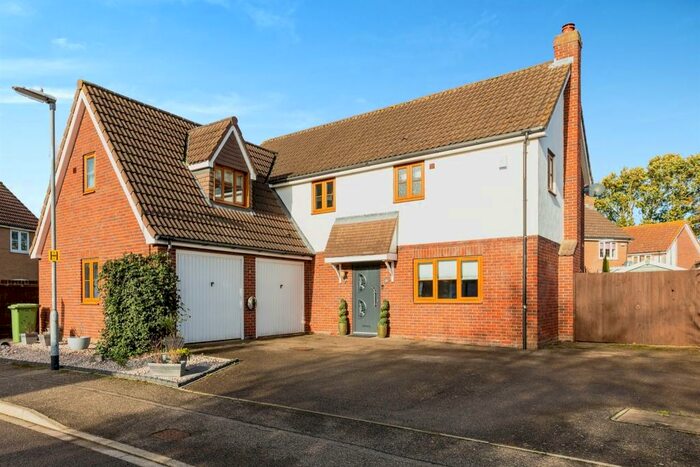 4 Bedroom Detached House To Rent In Princess Avenue, March, PE15