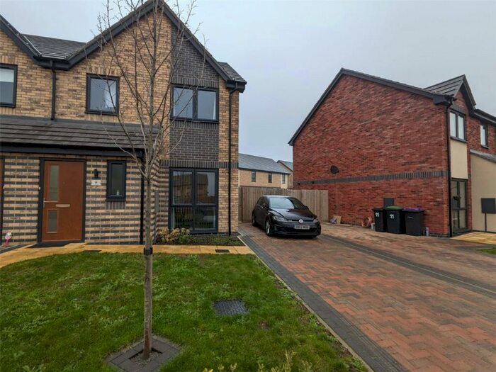 Semi-Detached House To Rent In Newstead Street, Sleaford, Lincolnshire, NG34