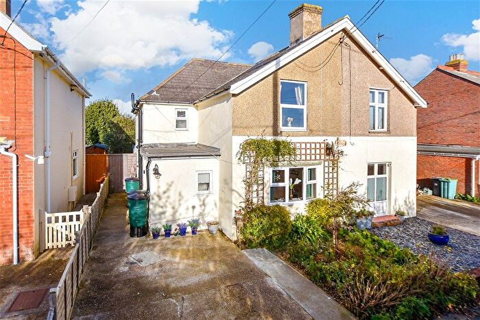 3 Bedroom Semi-Detached House For Sale In Clayton Road, Freshwater, Isle Of Wight, PO40