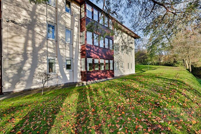 2 Bedroom Flat For Sale In Green Park Court, Whiteacre Lane, Barrow, Ribble Valley, BB7