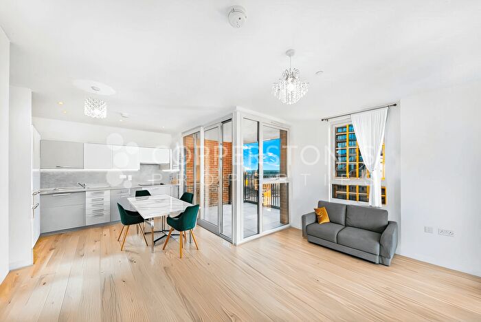 2 Bedroom Flat For Sale In Rosefinch Apartments, Shearwater Drive, London, NW9