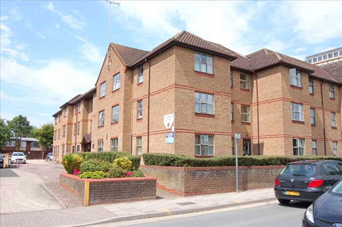 1 Bedroom Retirement Property For Sale In Balmoral Court, Springfield Road, CM2