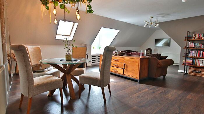 2 Bedroom Flat For Sale In St. Barbaras Close, Ashchurch, Tewkesbury, GL20