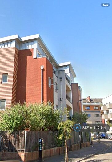 1 Bedroom Flat To Rent In Cottrill Gardens, London, E8