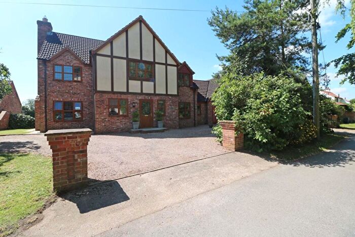 4 Bedroom Detached House For Sale In Woodhouse, Belton, DN9
