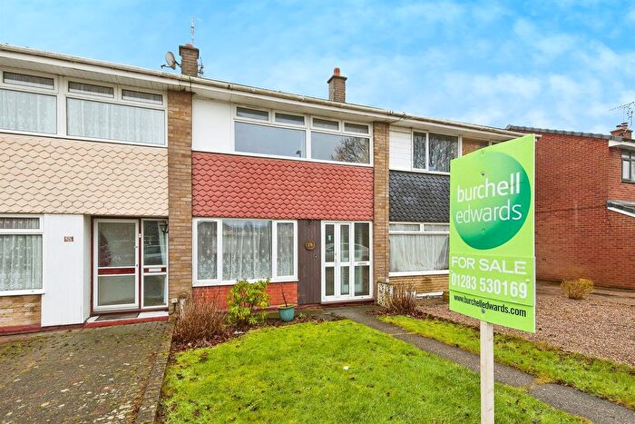 3 Bedroom Terraced House For Sale In Winchester Drive, Burton-On-Trent, DE14