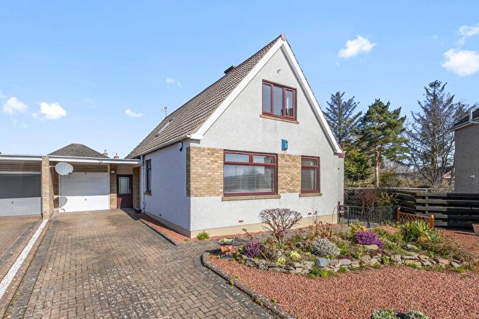 4 Bedroom Link Detached House For Sale In Beechgrove Avenue, Eskbank, Midlothian, EH22