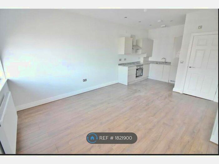 1 Bedroom Flat To Rent In Hoghton Street, Southport, PR9