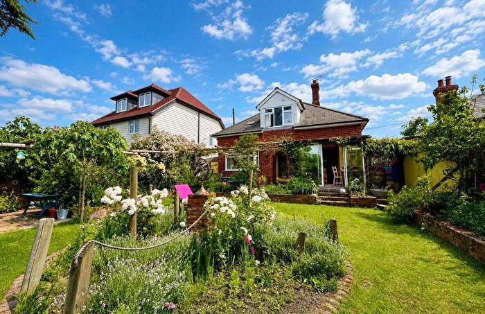 4 Bedroom Detached House For Sale In Tram Road, Rye Harbour, Rye, TN31