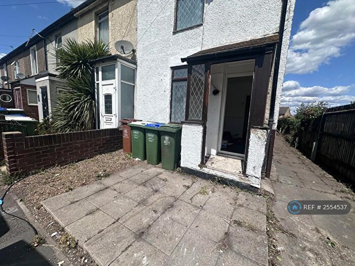 2 Bedroom End Of Terrace House To Rent In Manor Road, Erith, DA8