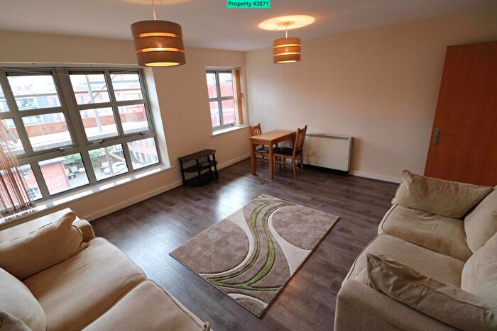 2 Bedroom Apartment To Rent In George Street, Birmingham, B3