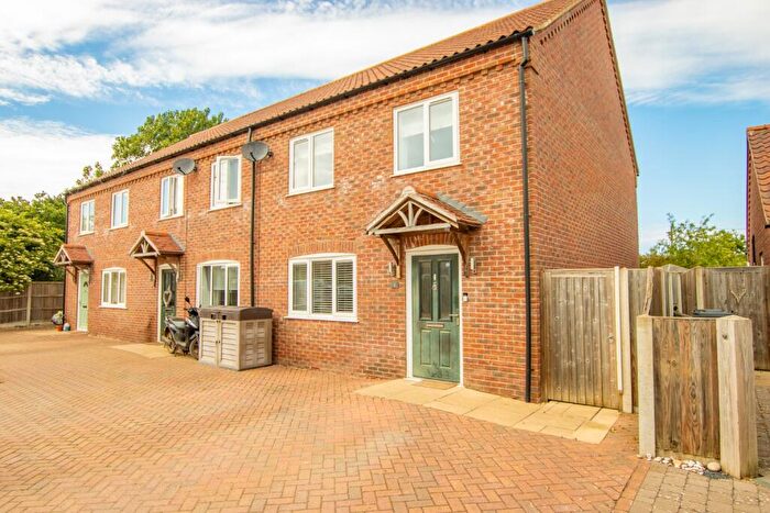 3 Bedroom End Of Terrace House For Sale In Tony Scase Court, Grimston, PE32