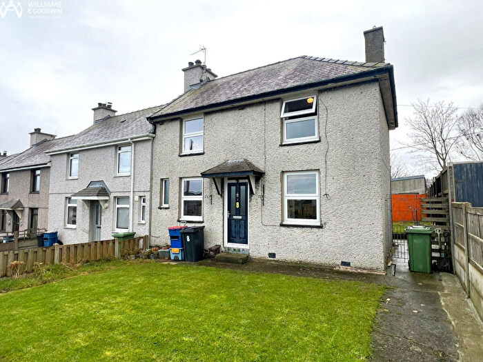 3 Bedroom End Of Terrace House For Sale In Maes Padrig, Cemaes Bay, Anglesey, LL67