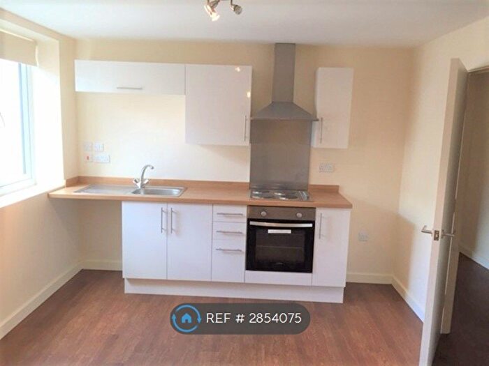 1 Bedroom Flat To Rent In New Central Building, Long Eaton, Nottingham, NG10