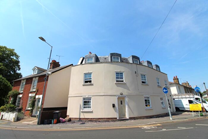 1 Bedroom Flat To Rent In Promenade View, Mill Road, Maldon, Essex, CM9