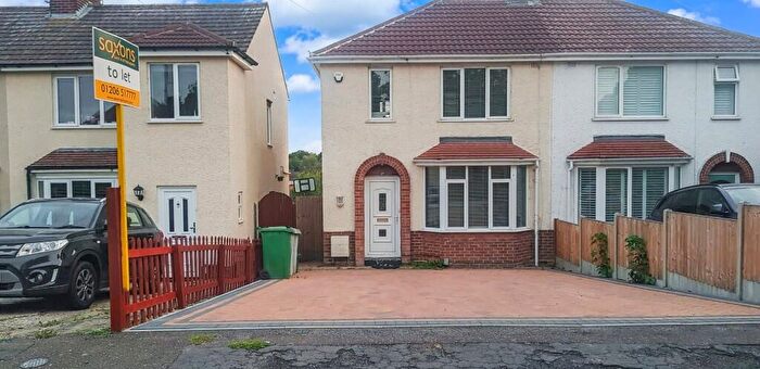 3 Bedroom Semi-Detached House To Rent In St. Andrews Avenue, Colchester, Essex, CO4