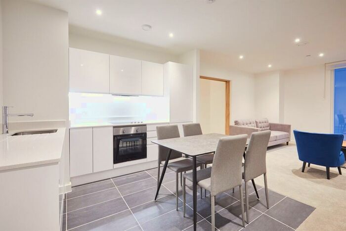 2 Bedroom Apartment To Rent In Transmission House, M4