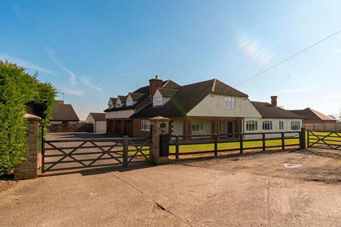 5 Bedroom Equestrian Facility For Sale In Brick House Road, Tolleshunt Major, Maldon, Essex, CM9