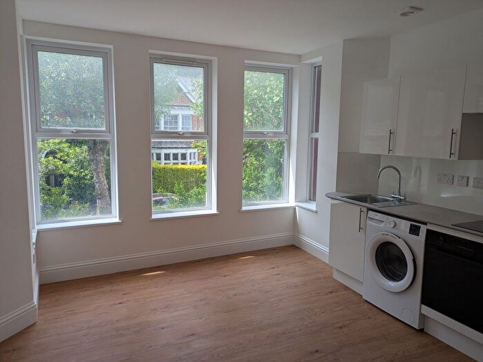 1 Bedroom Flat To Rent In , Muswell Hill Road, Muswell Hill, N10