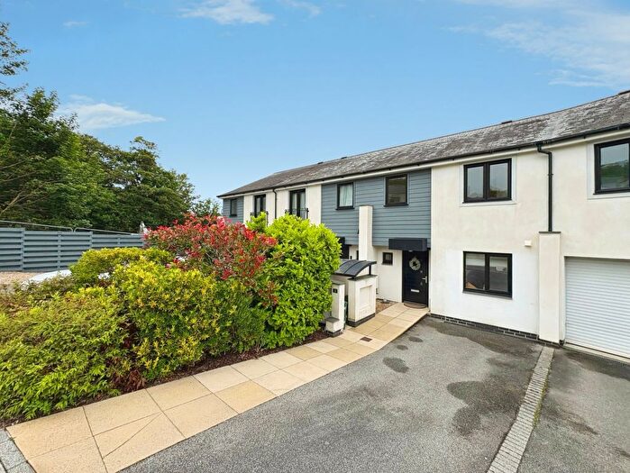 4 Bedroom Terraced House For Sale In Redruth, Modern Family Home, TR15