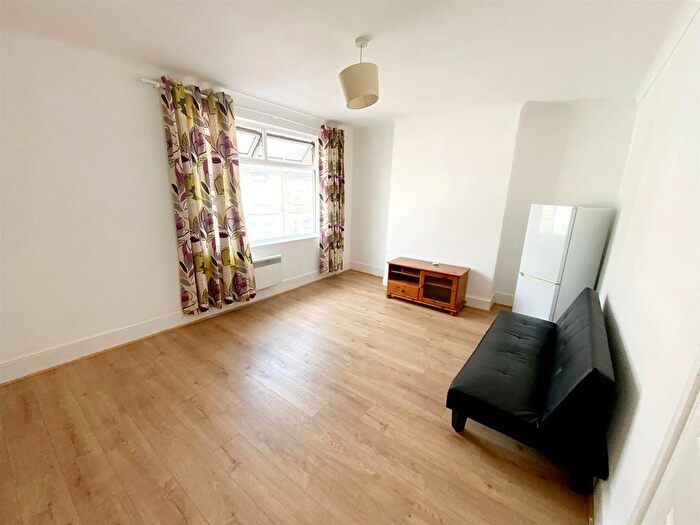 1 Bedroom Flat To Rent In Ranelagh Road, Sheerness, ME12